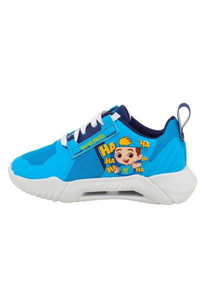 tenis do luccas neto